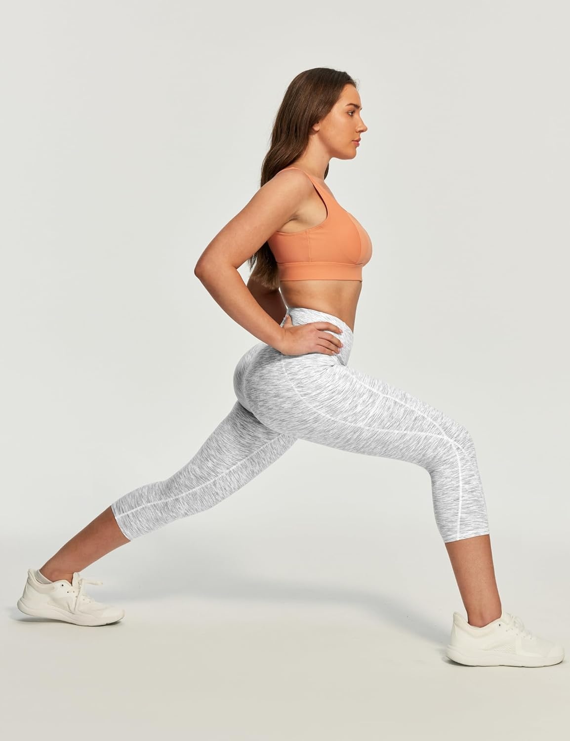 image:imageHeathyoga Capri Leggings for Women High Waisted Capri Leggings with Pockets for Women Tummy Control Yoga Pants WomenFlow White
